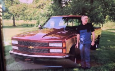 Chevrolet-Ck-1500-1990-Crims-RedAdobe-Gold-Garnet-Seat-Custom-22