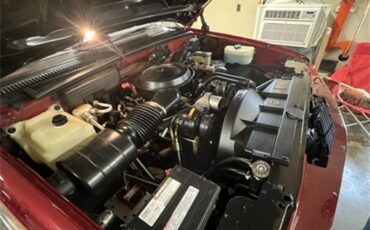 Chevrolet-Ck-1500-1990-Crims-RedAdobe-Gold-Garnet-Seat-Custom-4