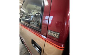 Chevrolet-Ck-1500-1990-Crims-RedAdobe-Gold-Garnet-Seat-Custom-8