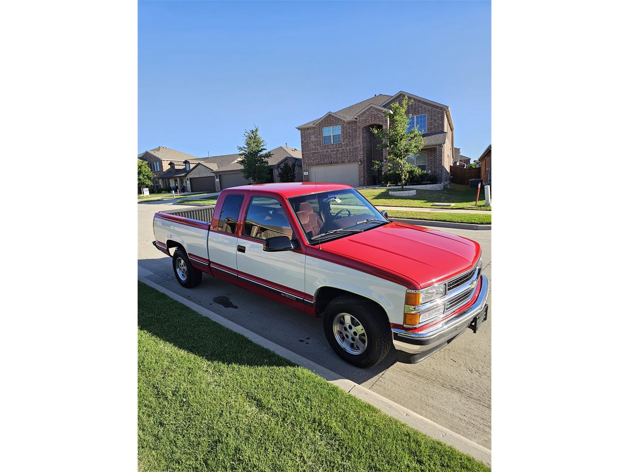 Chevrolet-Ck-1500-1995-Red-white-two-tone-Red-13