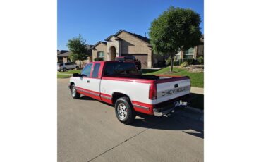 Chevrolet-Ck-1500-1995-Red-white-two-tone-Red-15
