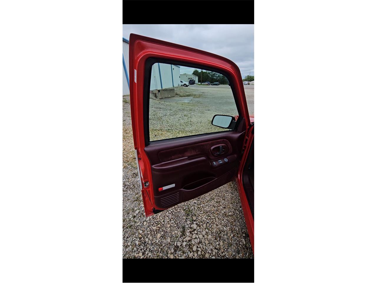 Chevrolet-Ck-1500-1995-Red-white-two-tone-Red-17