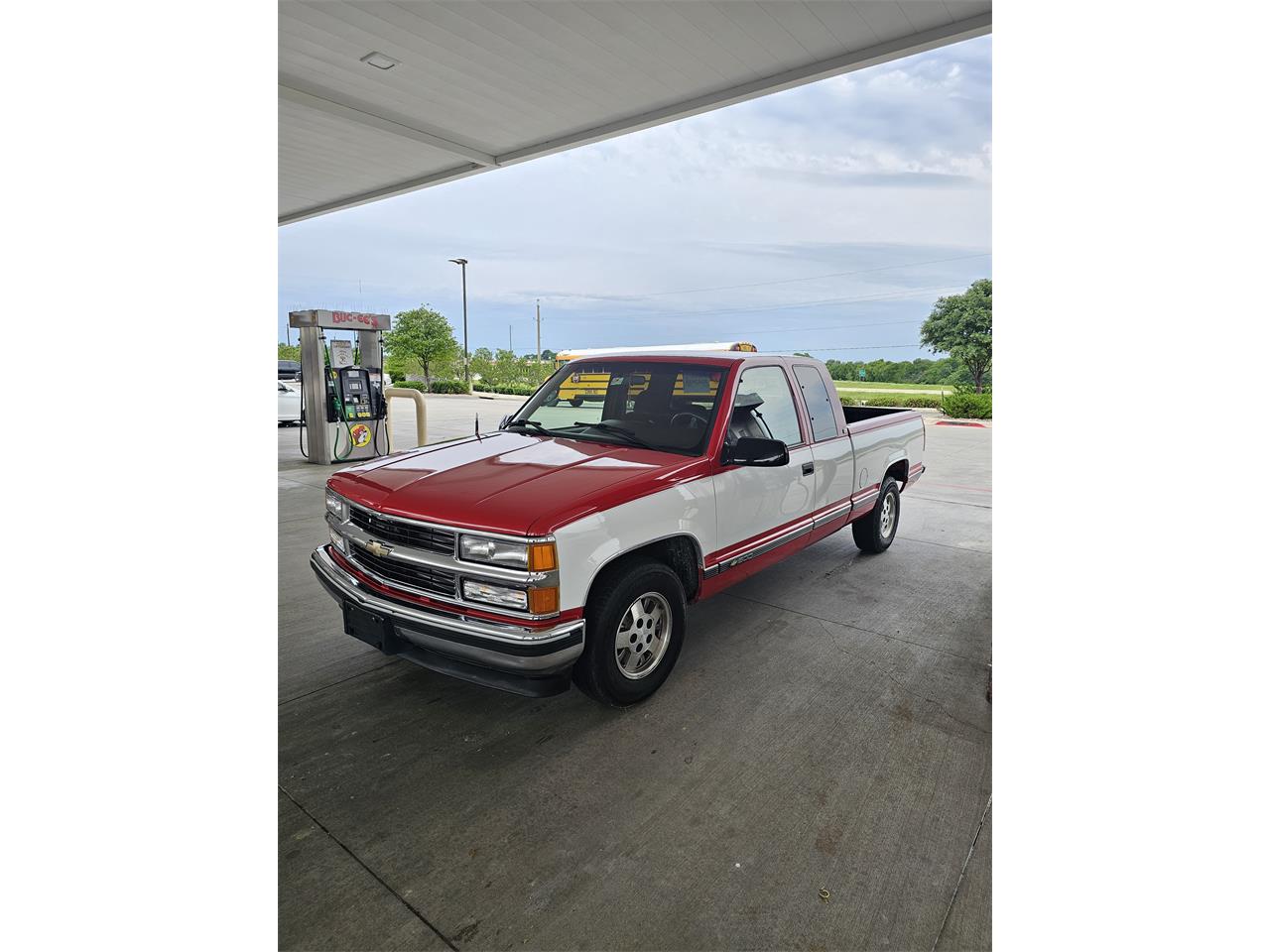 Chevrolet-Ck-1500-1995-Red-white-two-tone-Red-3
