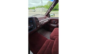 Chevrolet-Ck-1500-1995-Red-white-two-tone-Red-9
