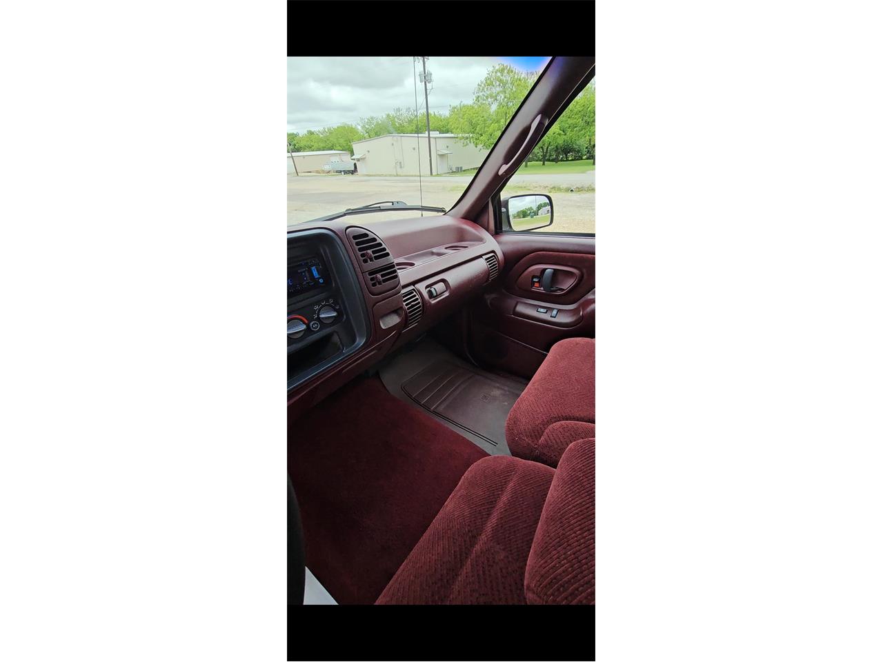 Chevrolet-Ck-1500-1995-Red-white-two-tone-Red-9