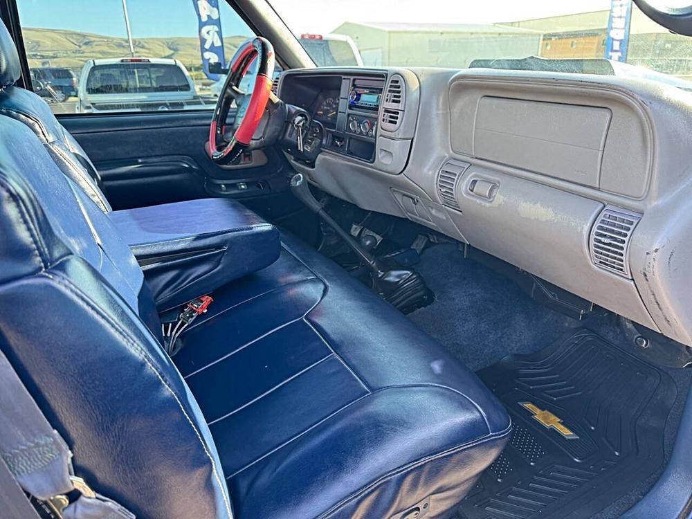 Chevrolet-Ck-1500-series-1995-custom-5
