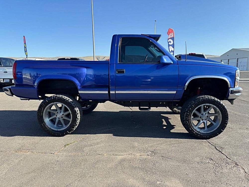 Chevrolet-Ck-1500-series-1995-custom-6