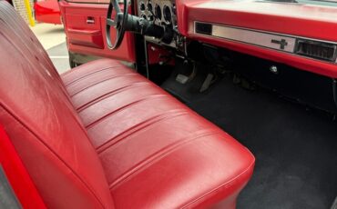 Chevrolet-Ck-1984-15