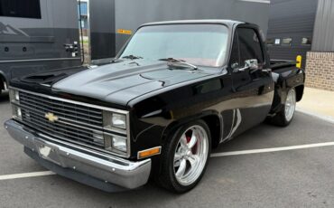 Chevrolet-Ck-1984-4