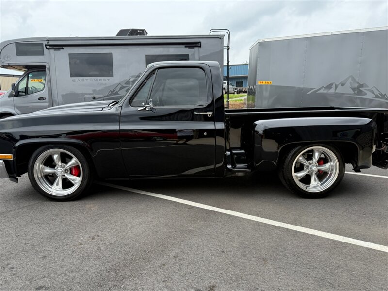Chevrolet-Ck-1984-5