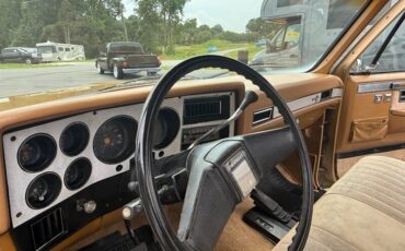 Chevrolet-Ck-1984-Black-Black-25
