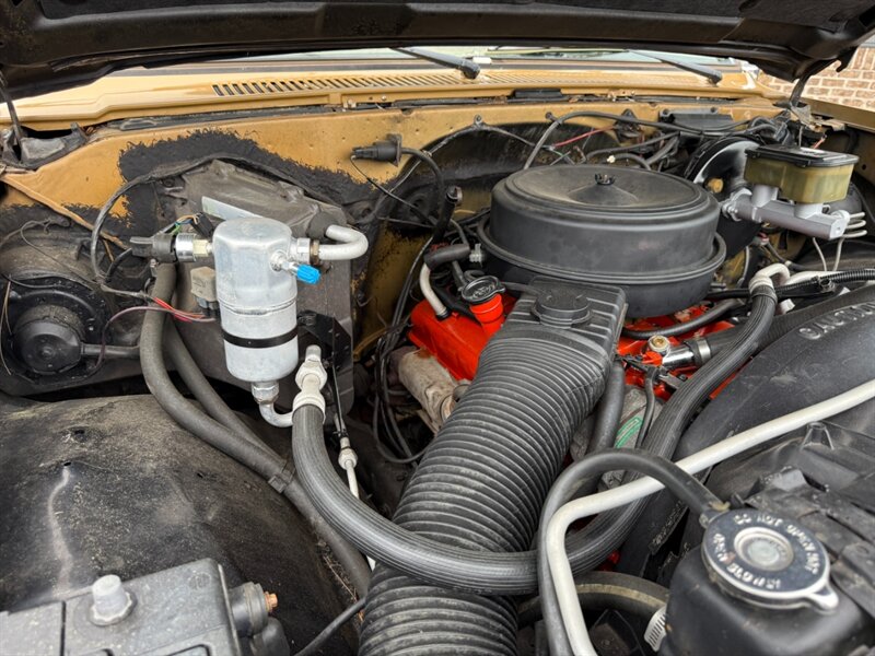 Chevrolet-Ck-1984-Black-Black-30