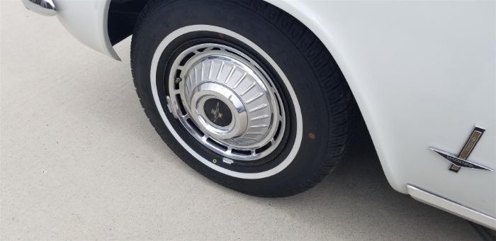 Chevrolet-Corvair-1962-23