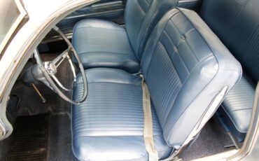 Chevrolet-Corvair-1963-Silver-Blue-Blue-31