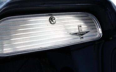 Chevrolet-Corvair-1963-Silver-Blue-Blue-36