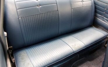 Chevrolet-Corvair-1963-Silver-Blue-Blue-37