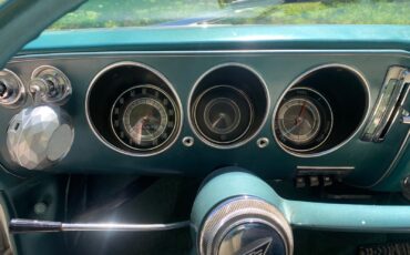 Chevrolet-Corvair-1965-2-Door-16
