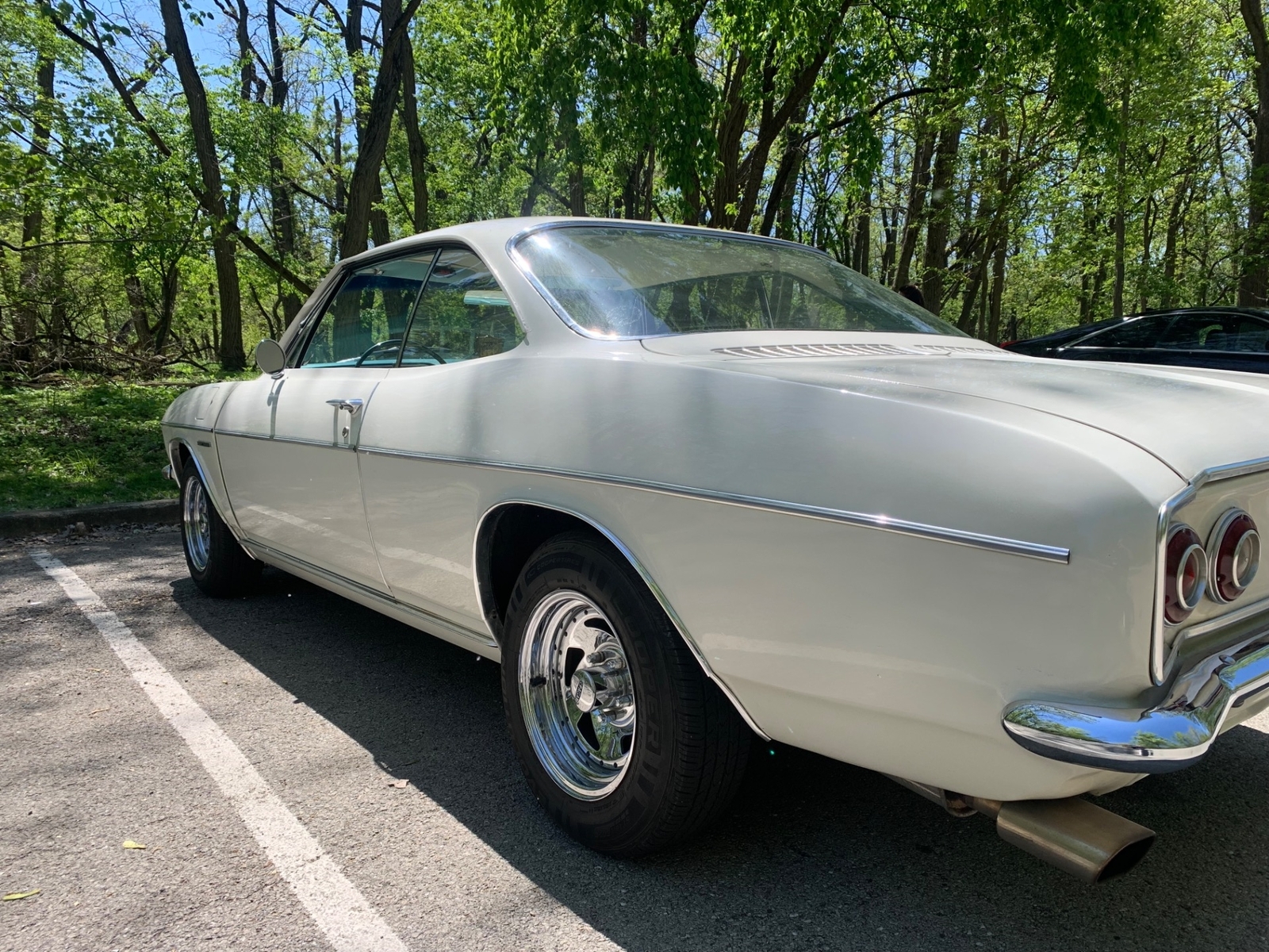Chevrolet-Corvair-1965-2-Door-7