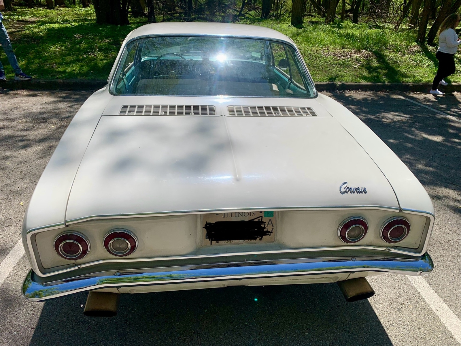 Chevrolet-Corvair-1965-2-Door-8