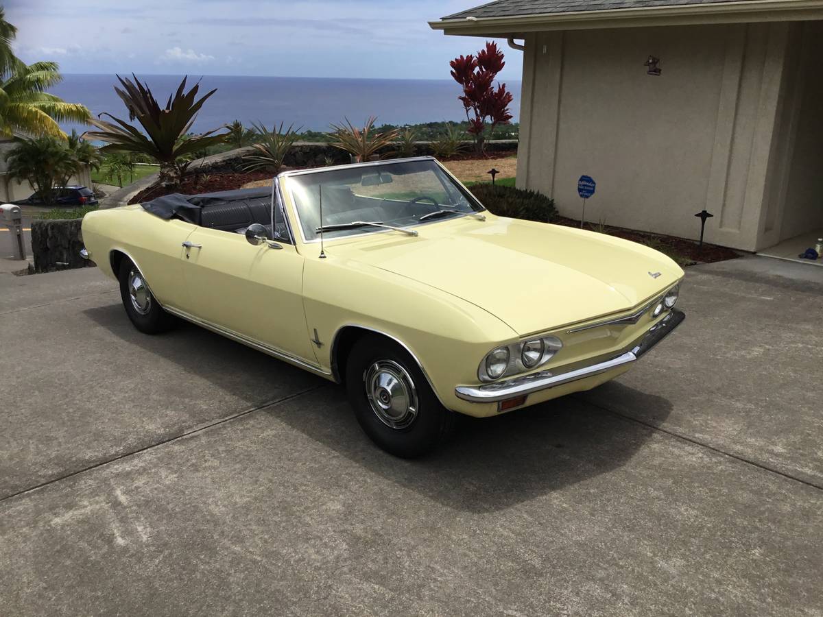 Chevrolet-Corvair-monza-1965-yellow