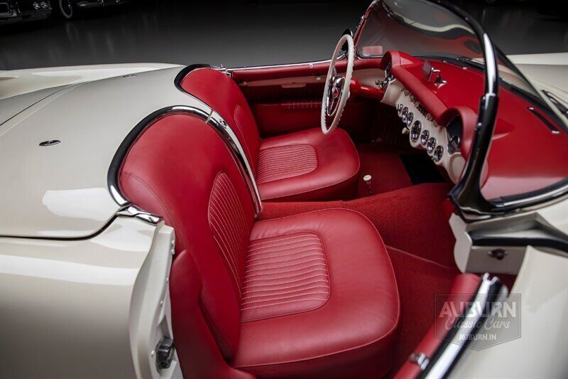 Chevrolet-Corvette-1954-25