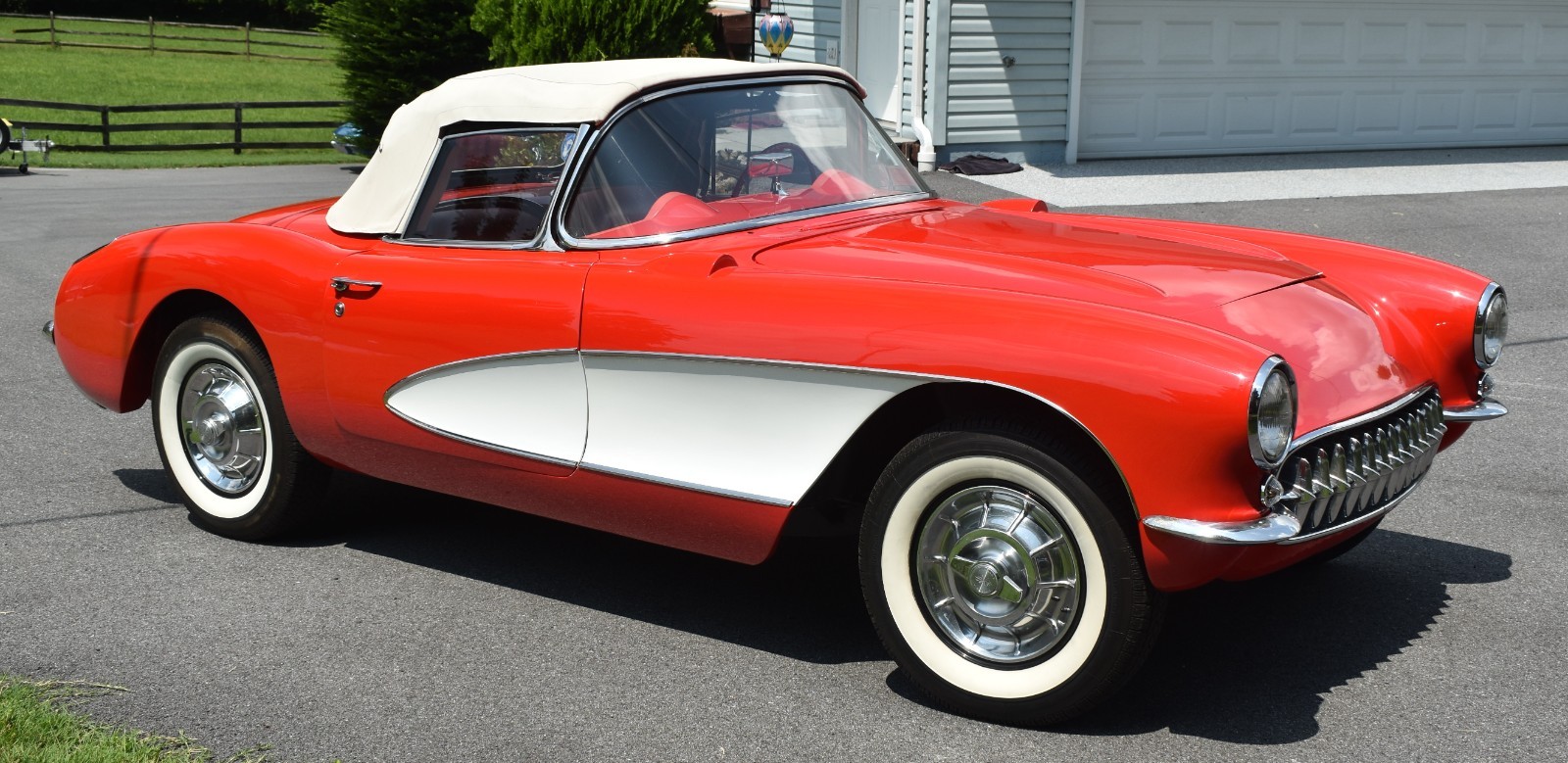 Chevrolet-Corvette-1956-Convertible-7