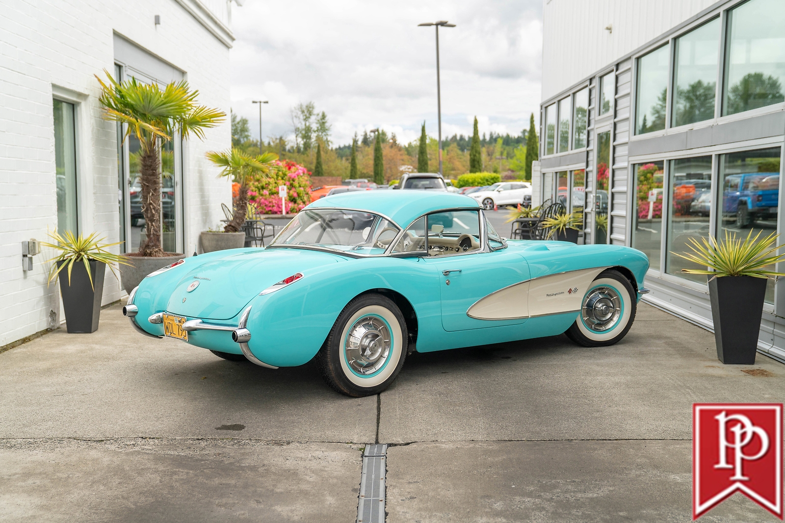 Chevrolet-Corvette-1957-Convertible-1