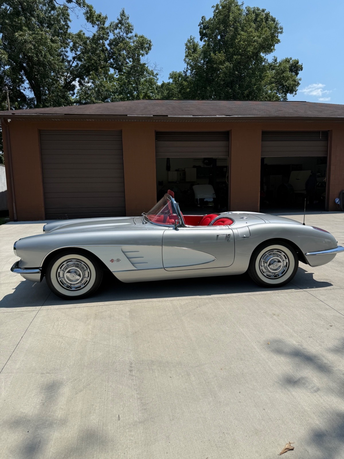 Chevrolet-Corvette-1959-Convertible-1