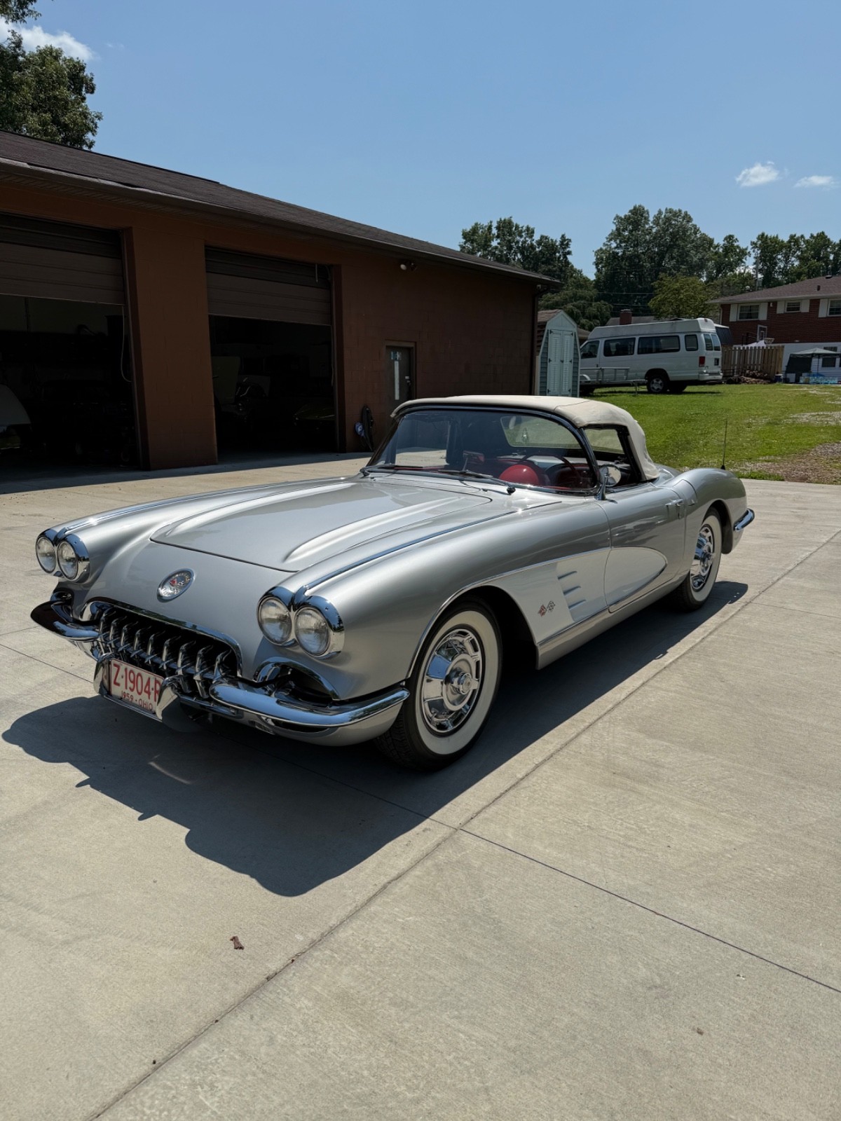 Chevrolet-Corvette-1959-Convertible-19