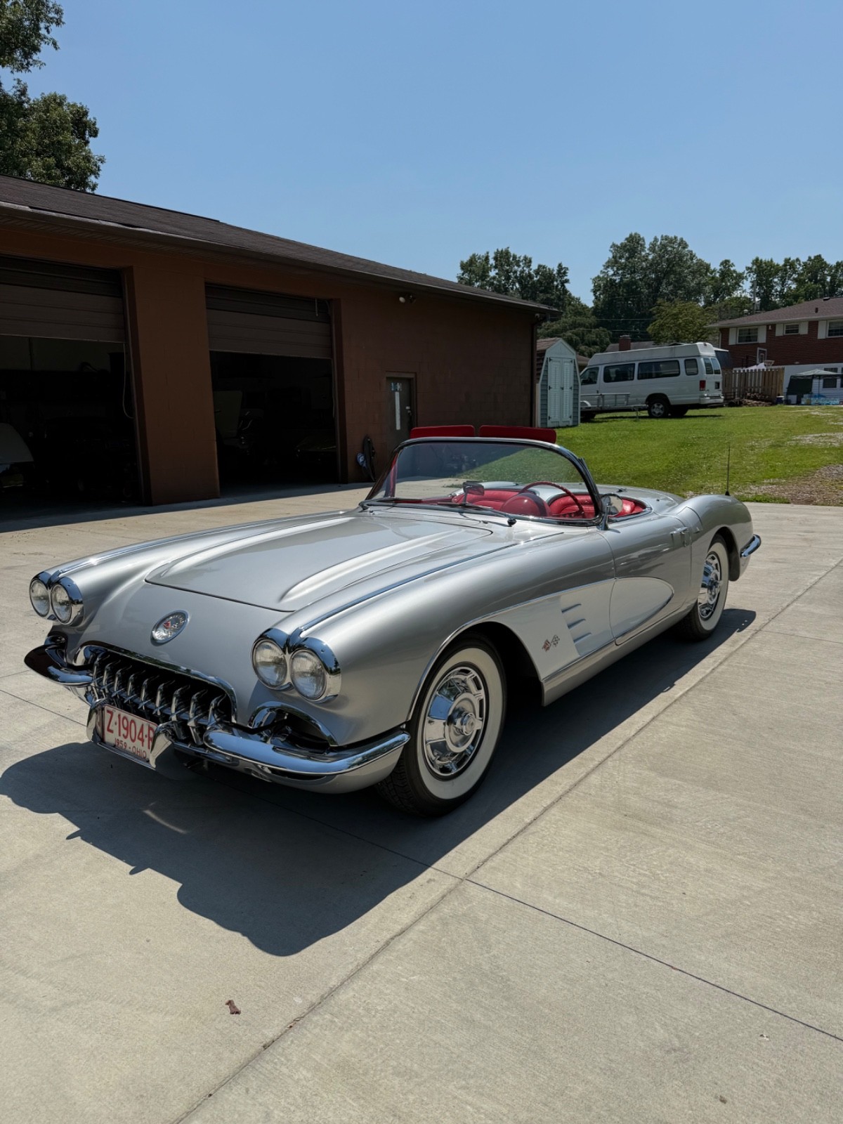 Chevrolet-Corvette-1959-Convertible-4