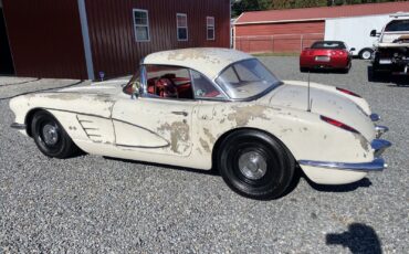 Chevrolet-Corvette-1960-10