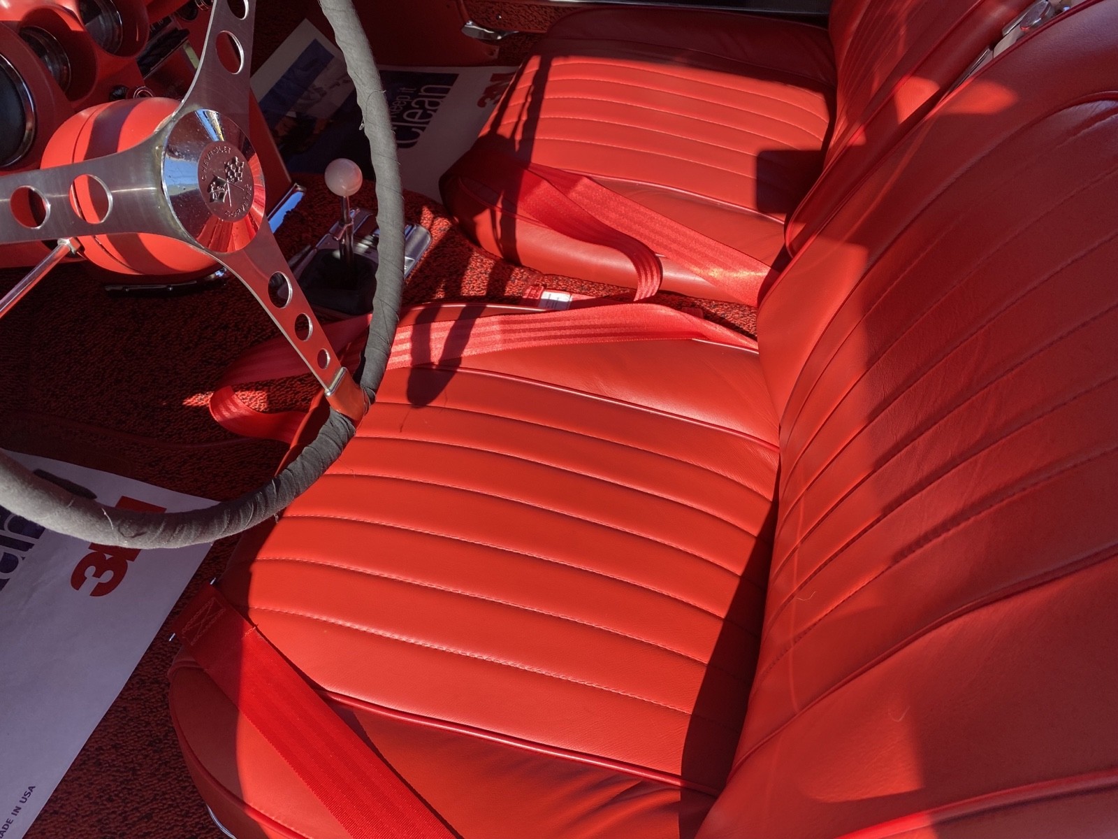 Chevrolet-Corvette-1960-23
