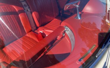 Chevrolet-Corvette-1960-34