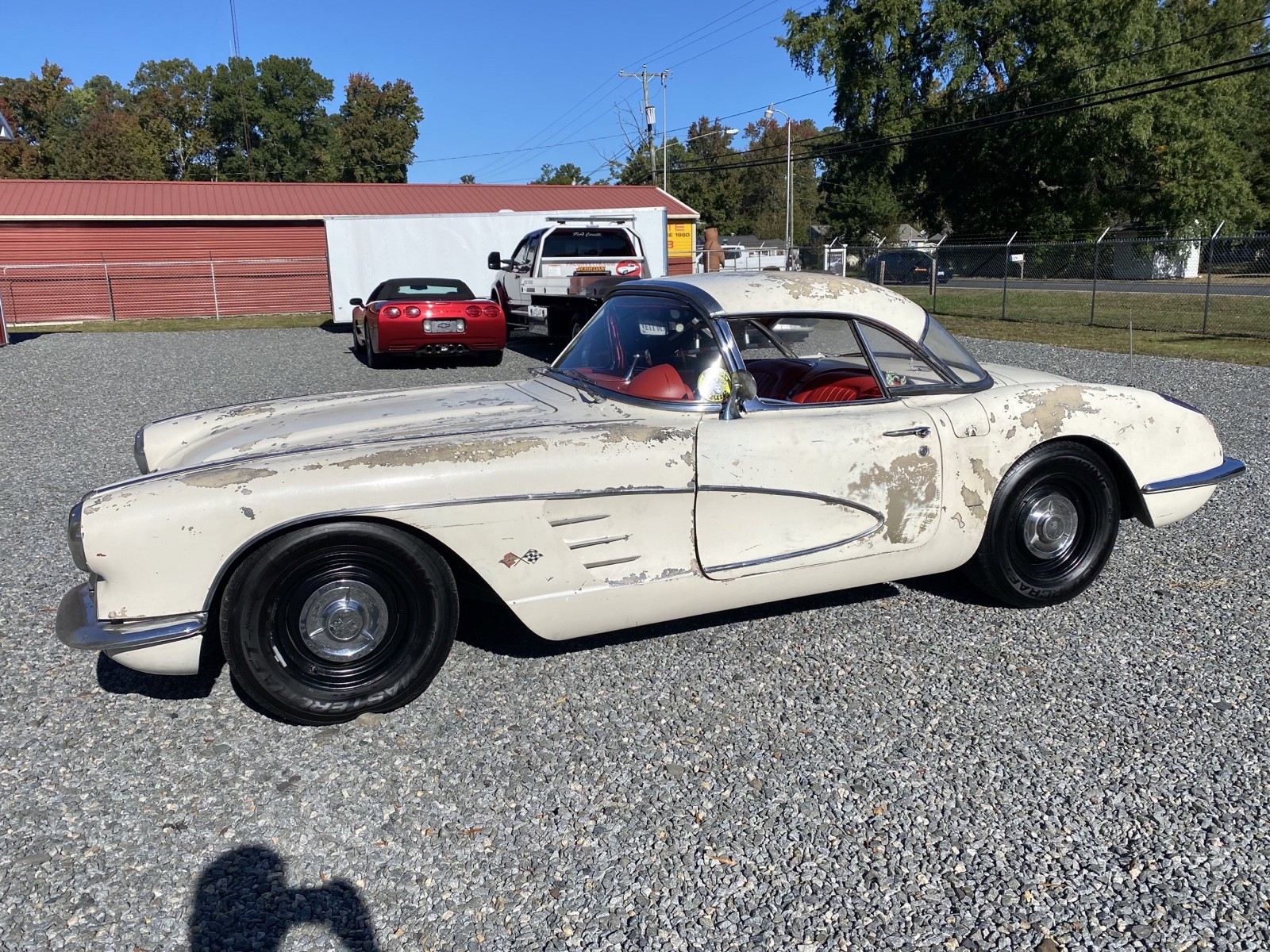 Chevrolet-Corvette-1960-7