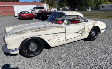 Chevrolet-Corvette-1960-9