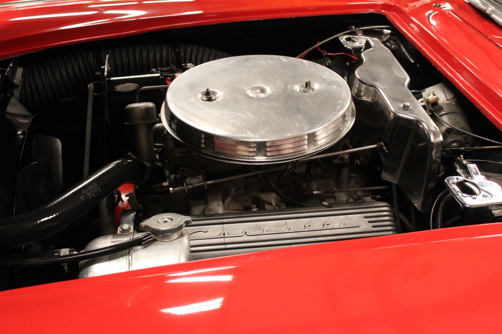 Chevrolet-Corvette-1961-Convertible-12