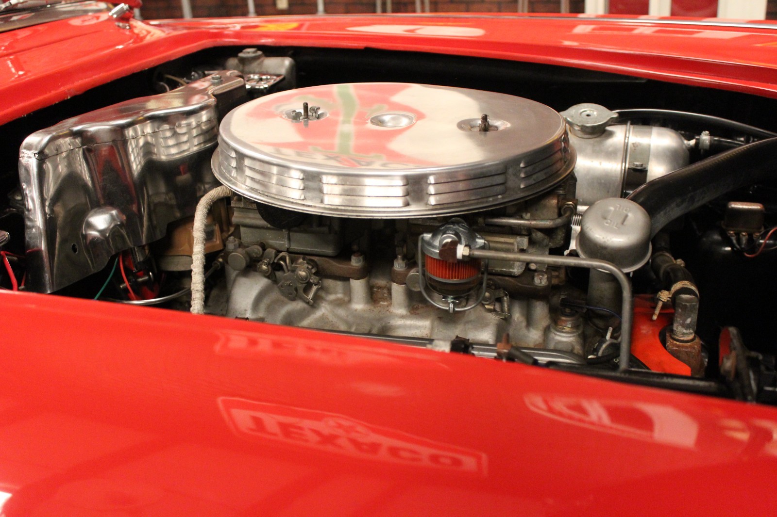 Chevrolet-Corvette-1961-Convertible-14