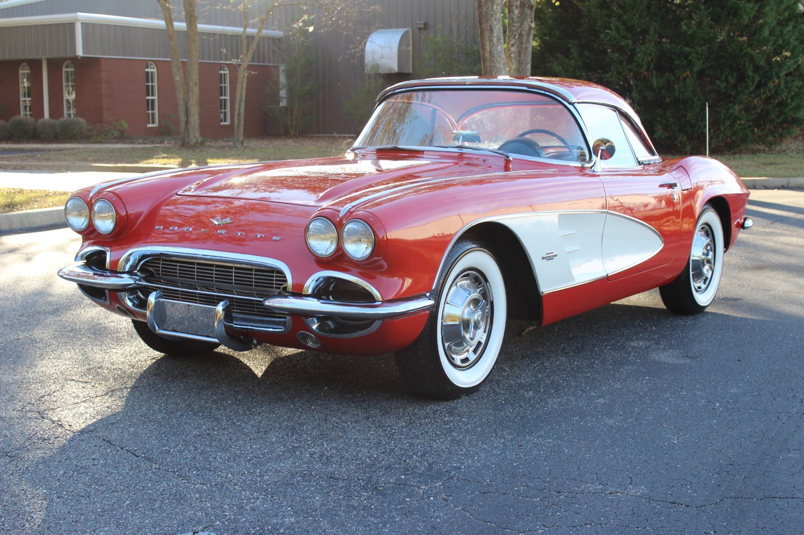 Chevrolet-Corvette-1961-Convertible-16