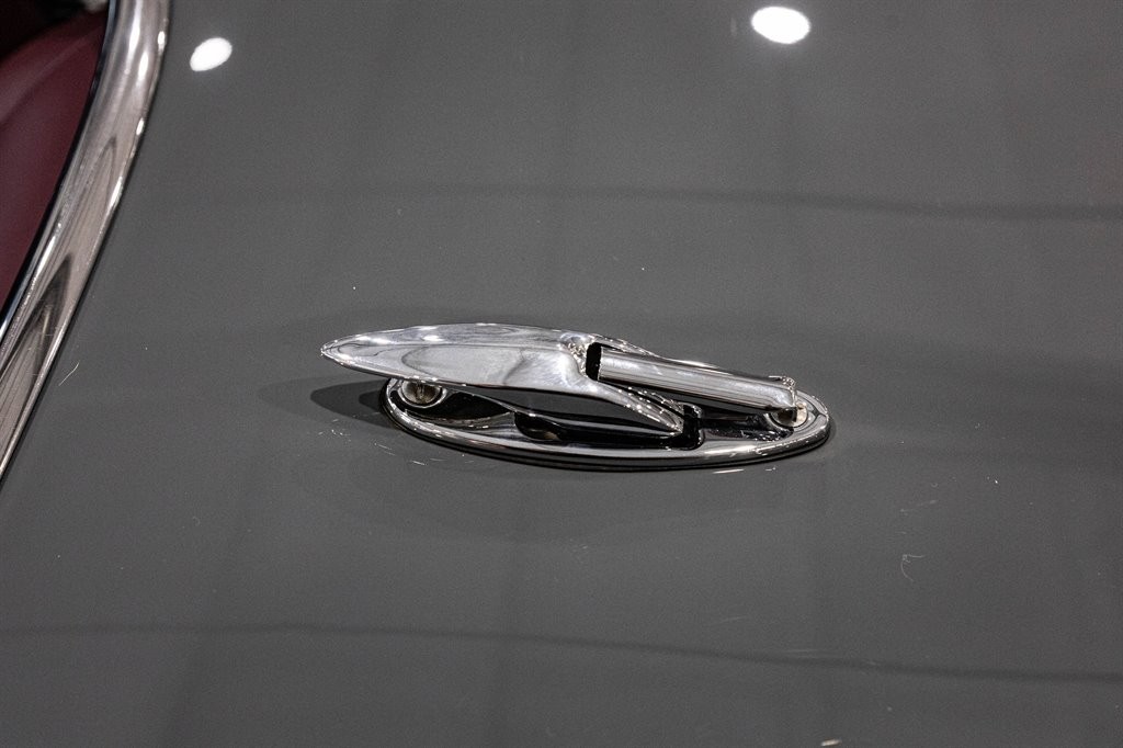 Chevrolet-Corvette-1961-Roadster-33