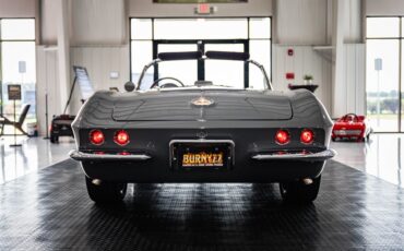 Chevrolet-Corvette-1961-Roadster-36