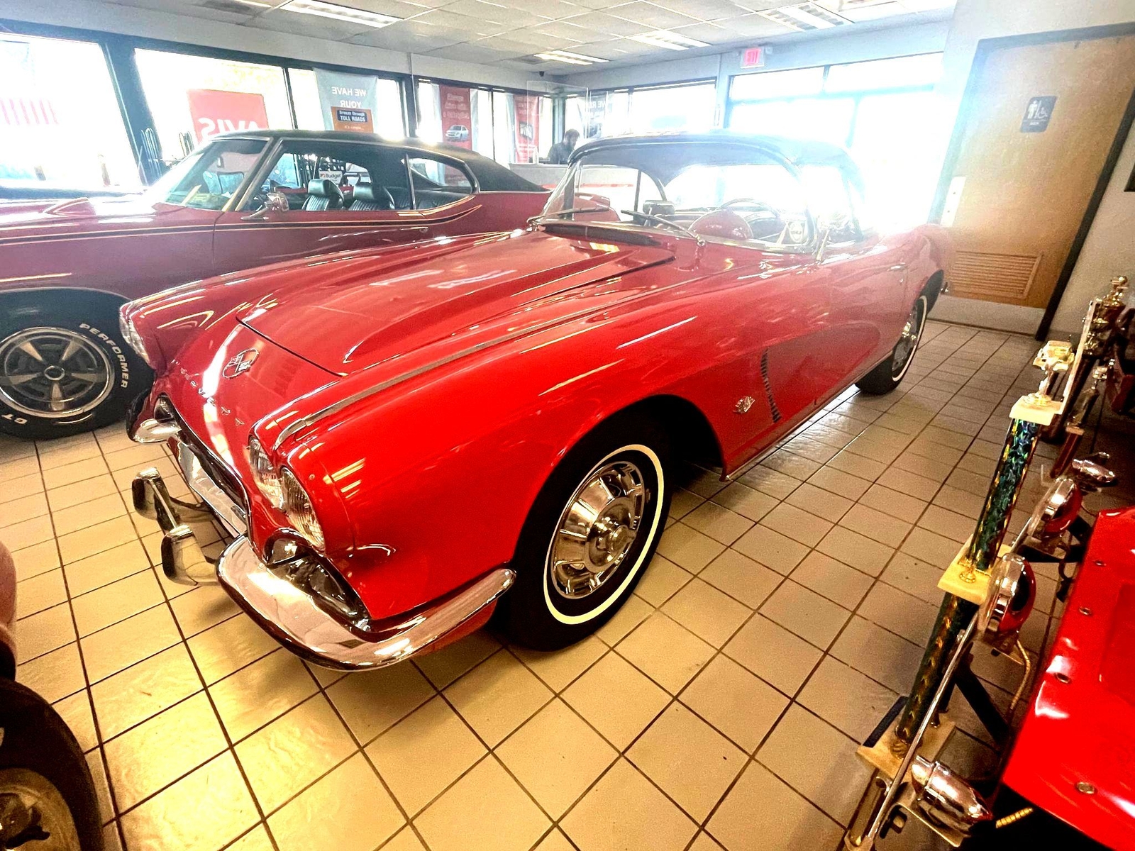 Chevrolet-Corvette-1962-327-300-4-Speed-1