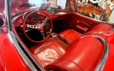 Chevrolet-Corvette-1962-327-300-4-Speed-27