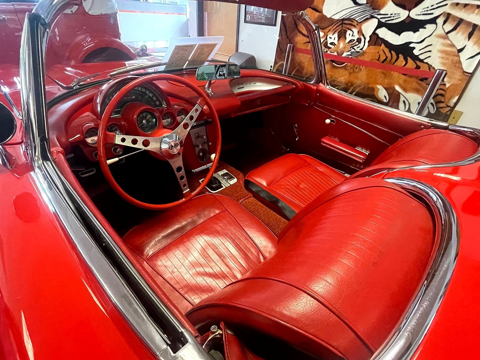 Chevrolet-Corvette-1962-327-300-4-Speed-27