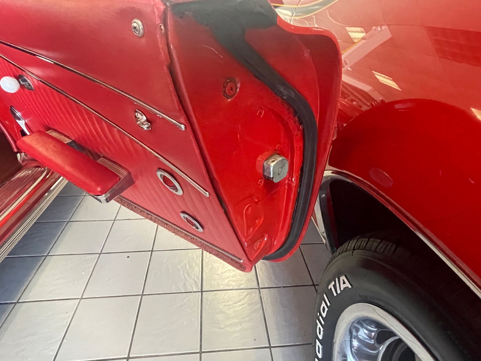 Chevrolet-Corvette-1962-327-300-4-Speed-28