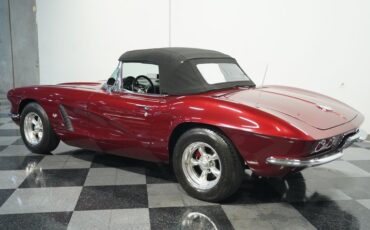 Chevrolet-Corvette-1962-Burgundy-Black-12