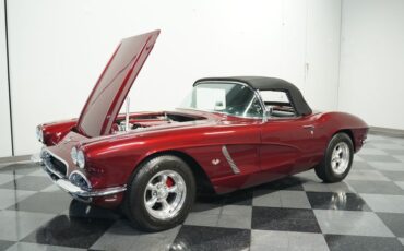 Chevrolet-Corvette-1962-Burgundy-Black-34