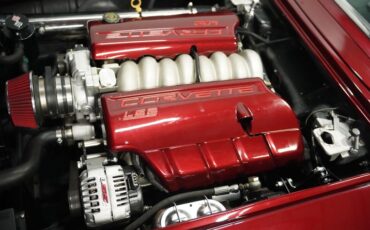 Chevrolet-Corvette-1962-Burgundy-Black-35