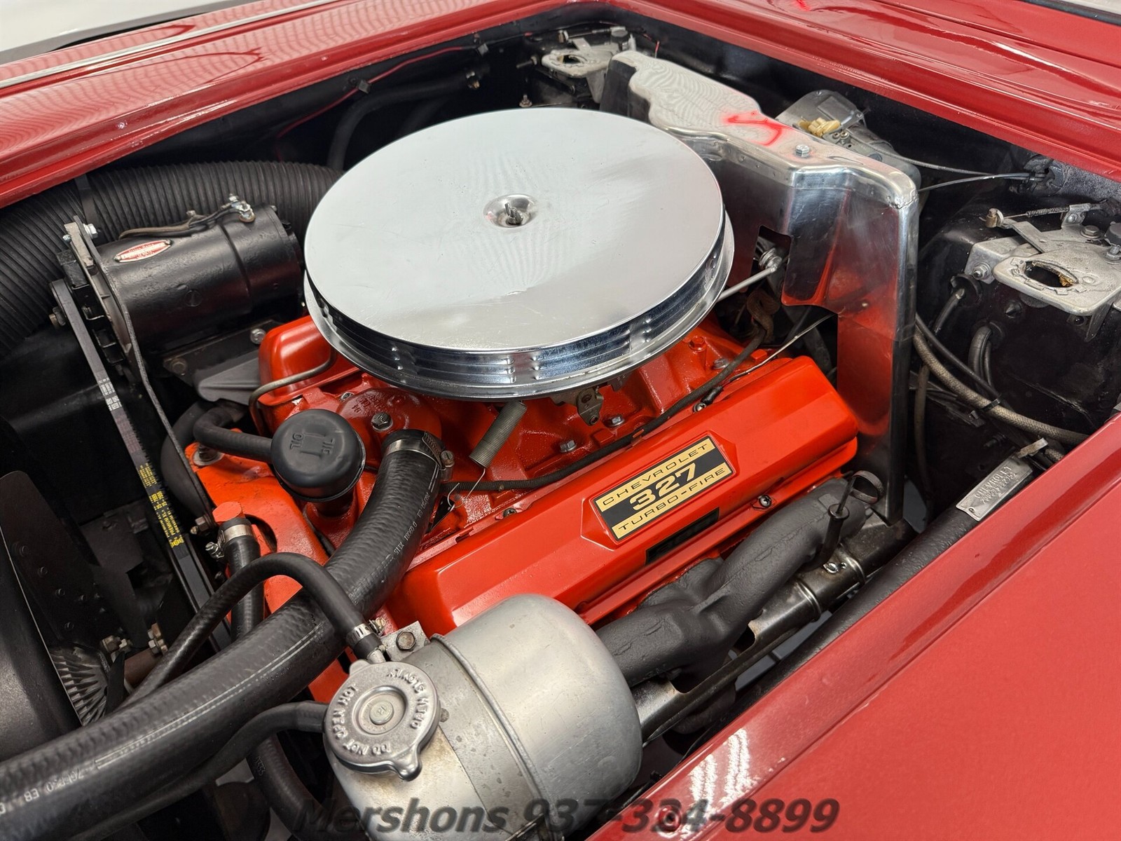 Chevrolet-Corvette-1962-Convertible-2