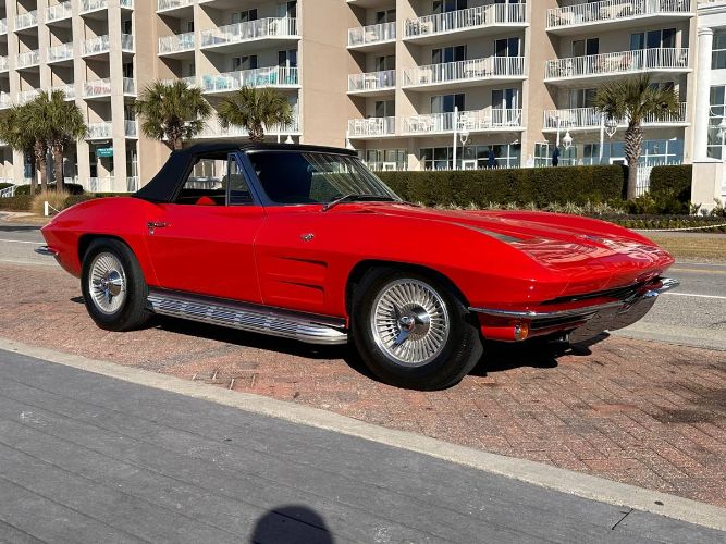 Chevrolet-Corvette-1962-Red-17