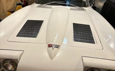 Chevrolet-Corvette-1963-Convertible-3
